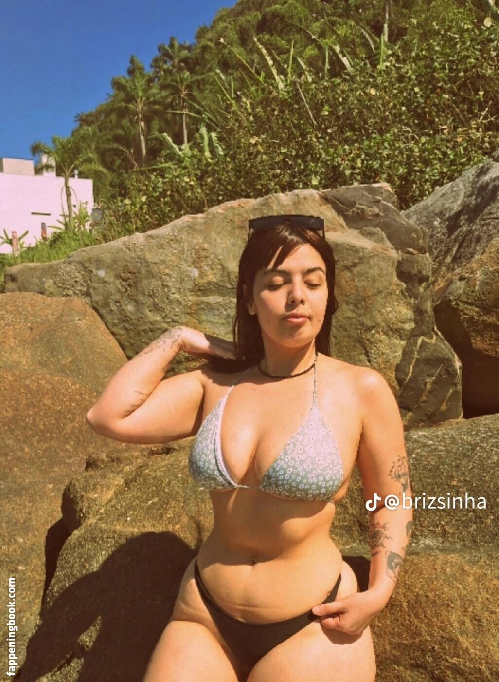 Brizsinha erome Latest Exclusive Leaked Photos