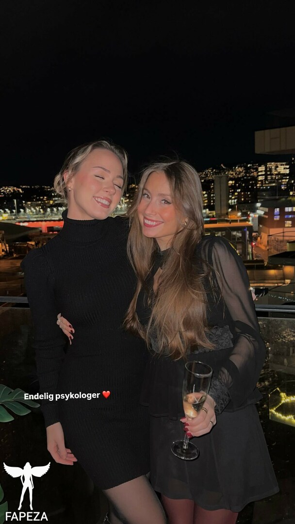 Camilla Hasselgård / camillahasselgaard / onlyfans erome Latest Exclusive Leaked Photos