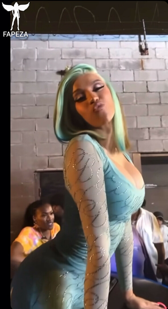 Cardi B / iamcardib erome Latest Exclusive Leaked Photos