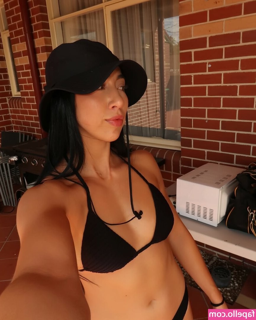 Indi Hartwell erome Latest Exclusive Leaked Photos