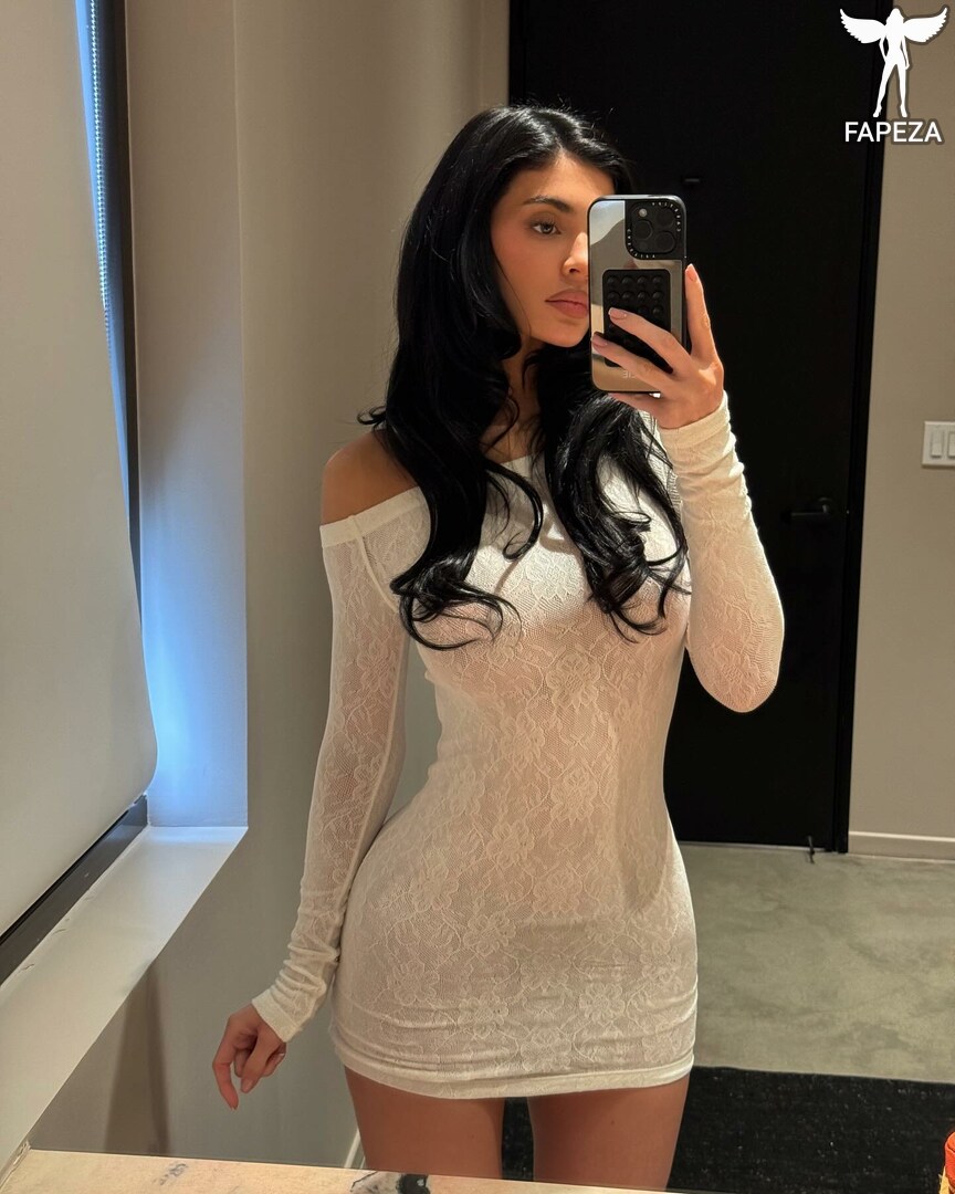 Kylie Jenner / KylieJenner / kyliejenner.2 erome Latest Exclusive Leaked Photos