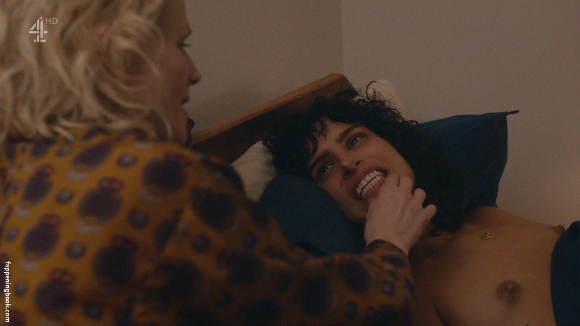 Desiree Akhavan erome Latest Exclusive Leaked Photos