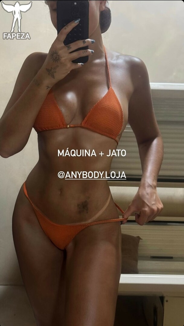 Vivi Wanderley / vivi / vivitarantino erome Latest Exclusive Leaked Photos